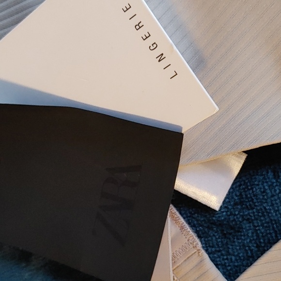 NWT ZARA BRALETTE SIZE MEDIUM - Picture 4 of 11
